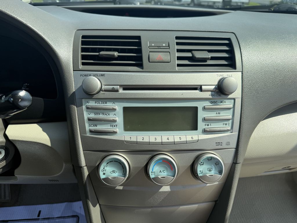 2007 Toyota Camry Image 10