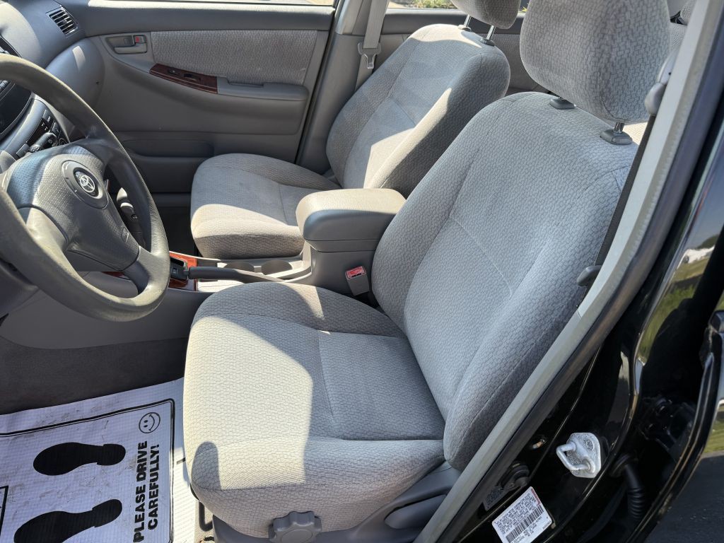 2003 Toyota Corolla Image 4
