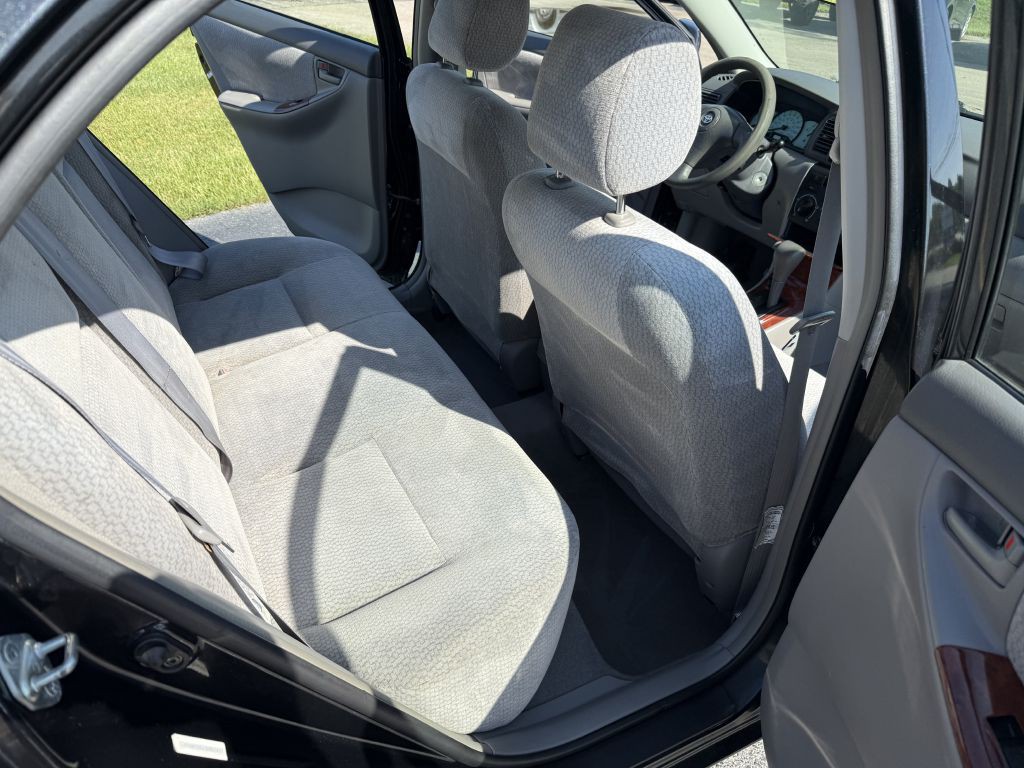 2003 Toyota Corolla Image 7