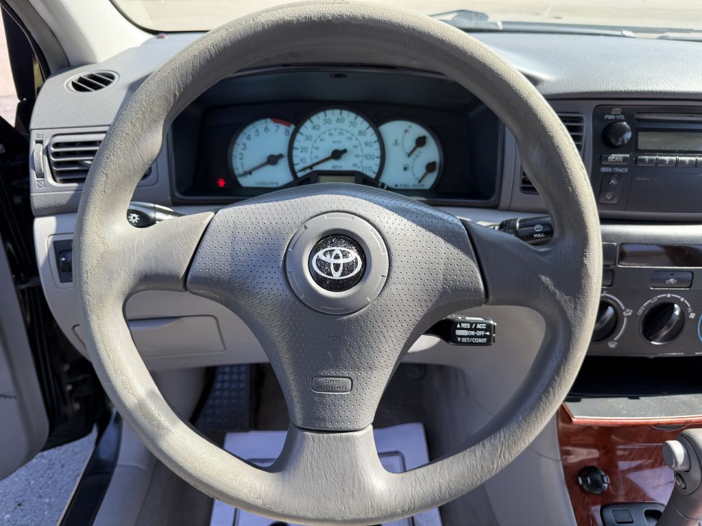 2003 Toyota Corolla Image 8