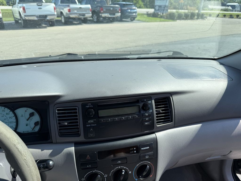2003 Toyota Corolla Image 10