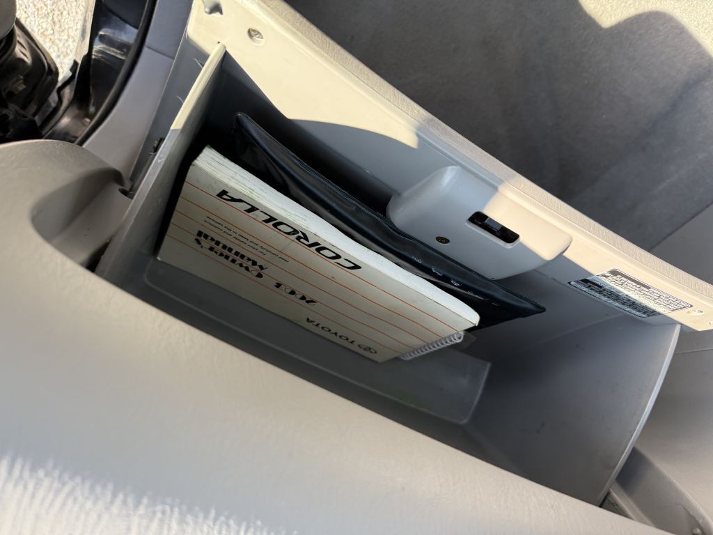 2003 Toyota Corolla Image 15