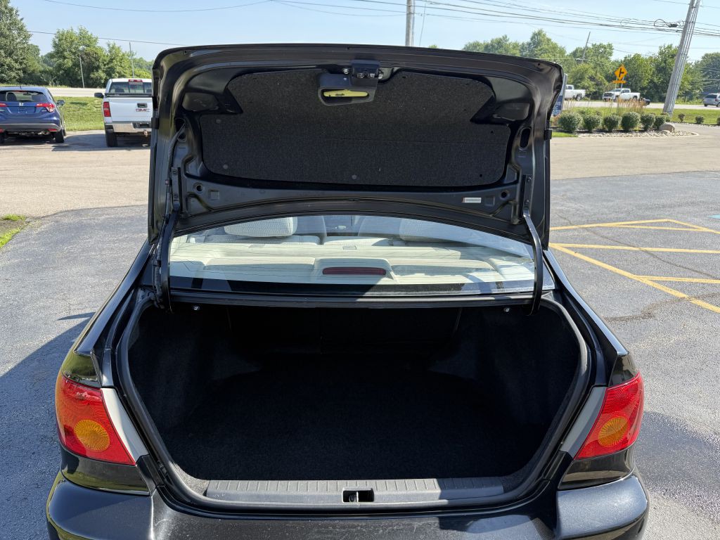 2003 Toyota Corolla Image 16