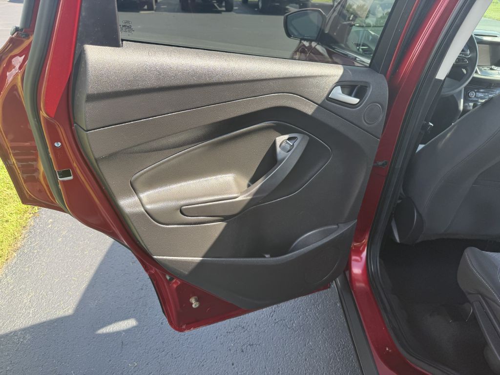 2017 Ford Escape Image 15