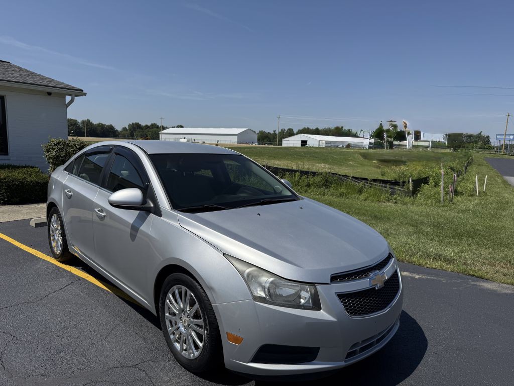 2011 Chevrolet Cruze Image 1