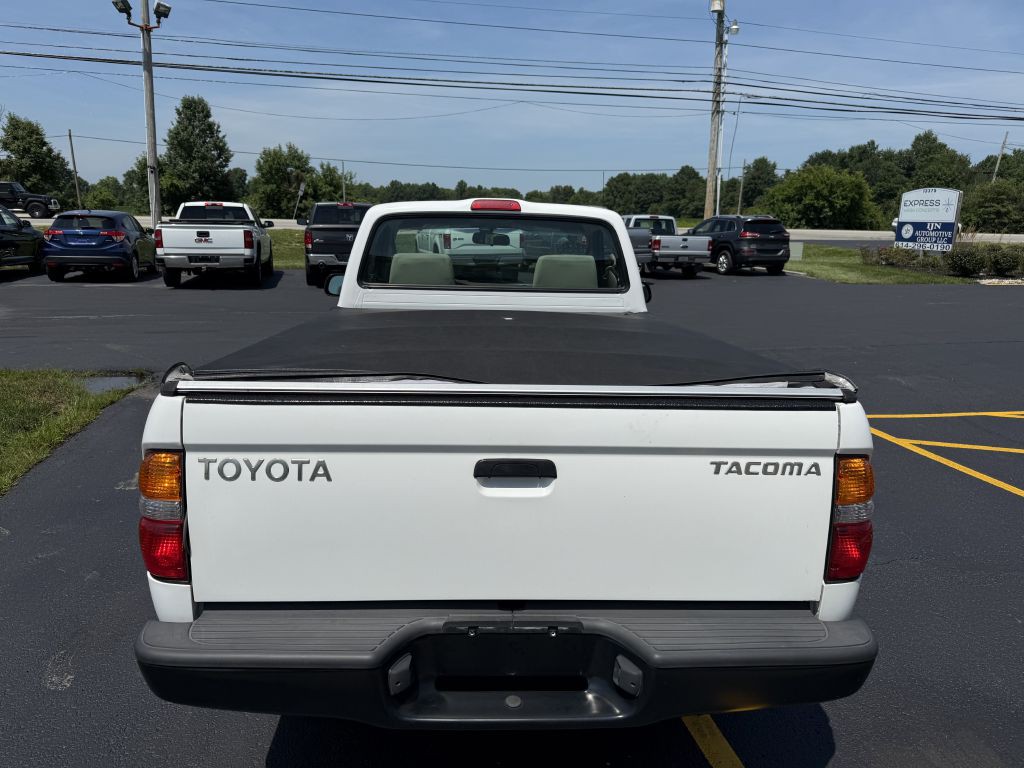 2004 Toyota Tacoma Image 14