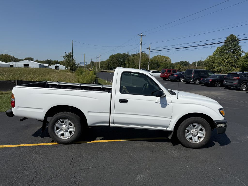 2004 Toyota Tacoma Image 16