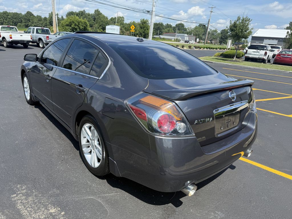 2011 Nissan Altima Image 3
