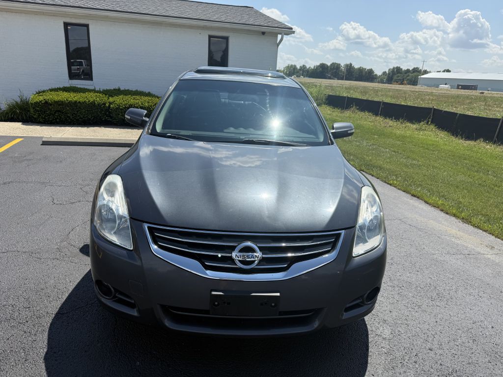 2011 Nissan Altima Image 24