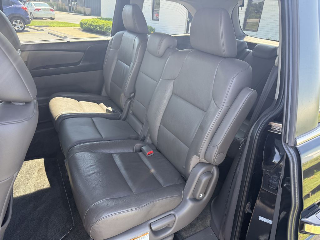 2011 Honda Odyssey Image 7