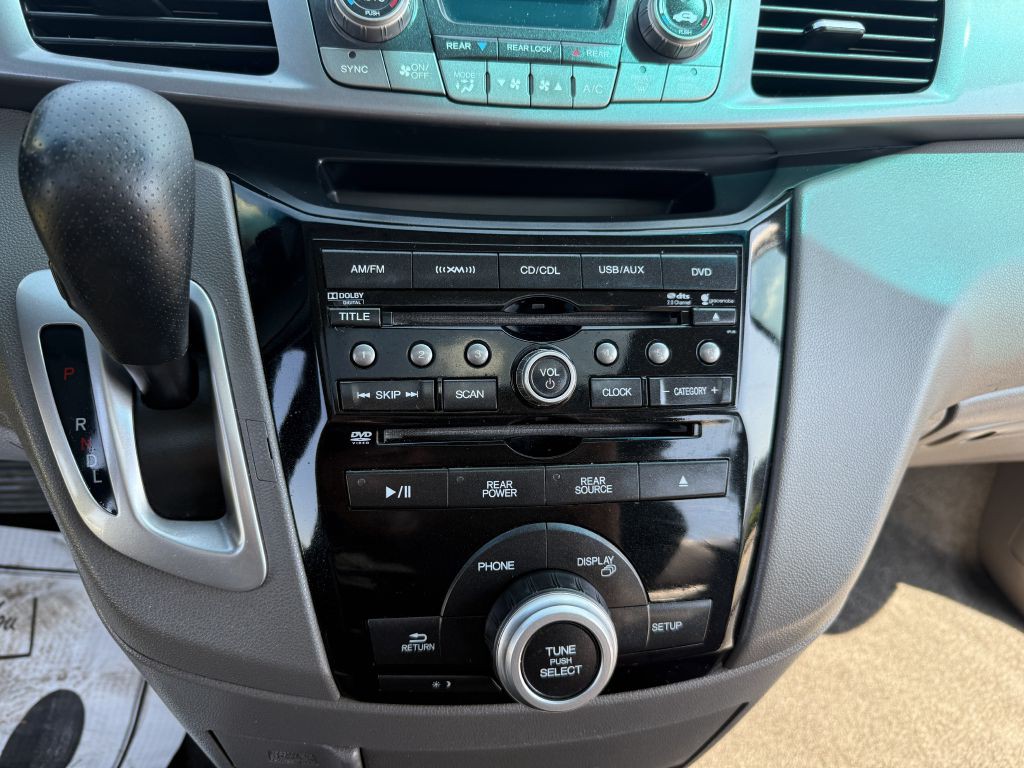 2011 Honda Odyssey Image 13