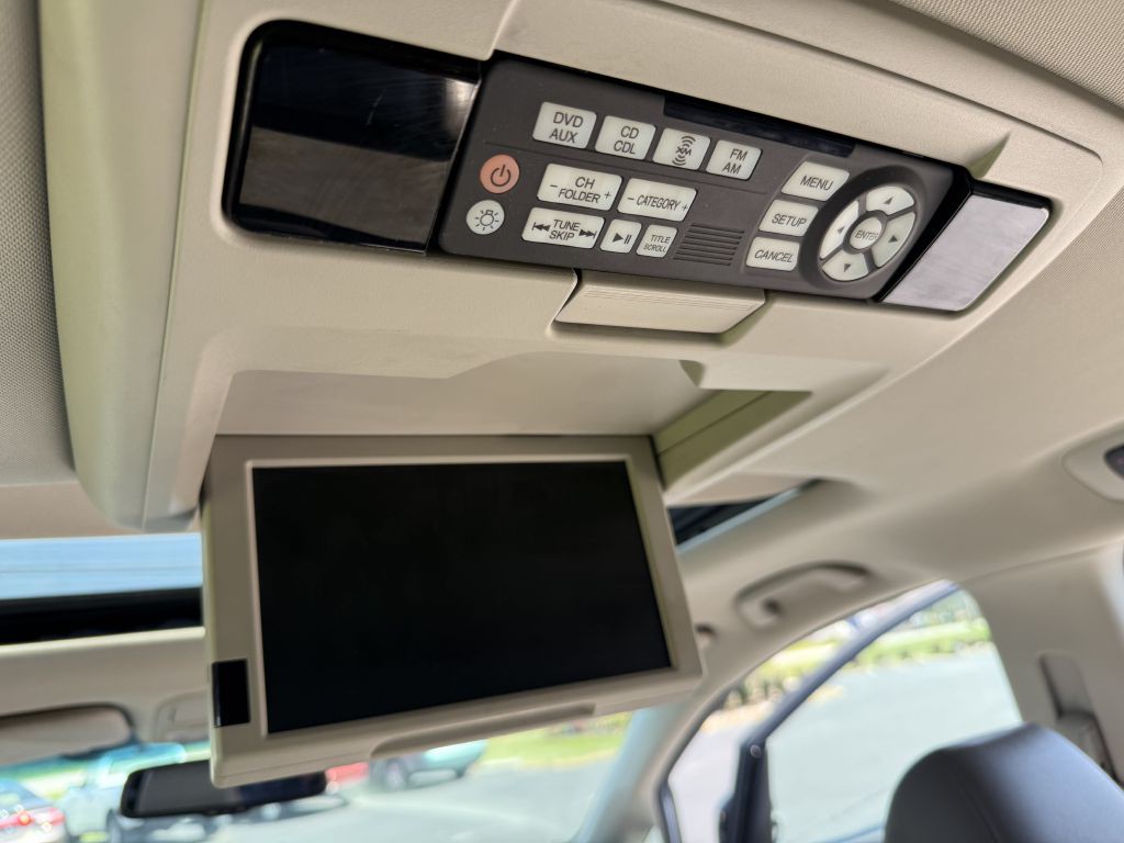 2011 Honda Odyssey Image 16