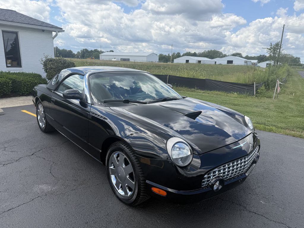 2002 Ford Thunderbird Image 1