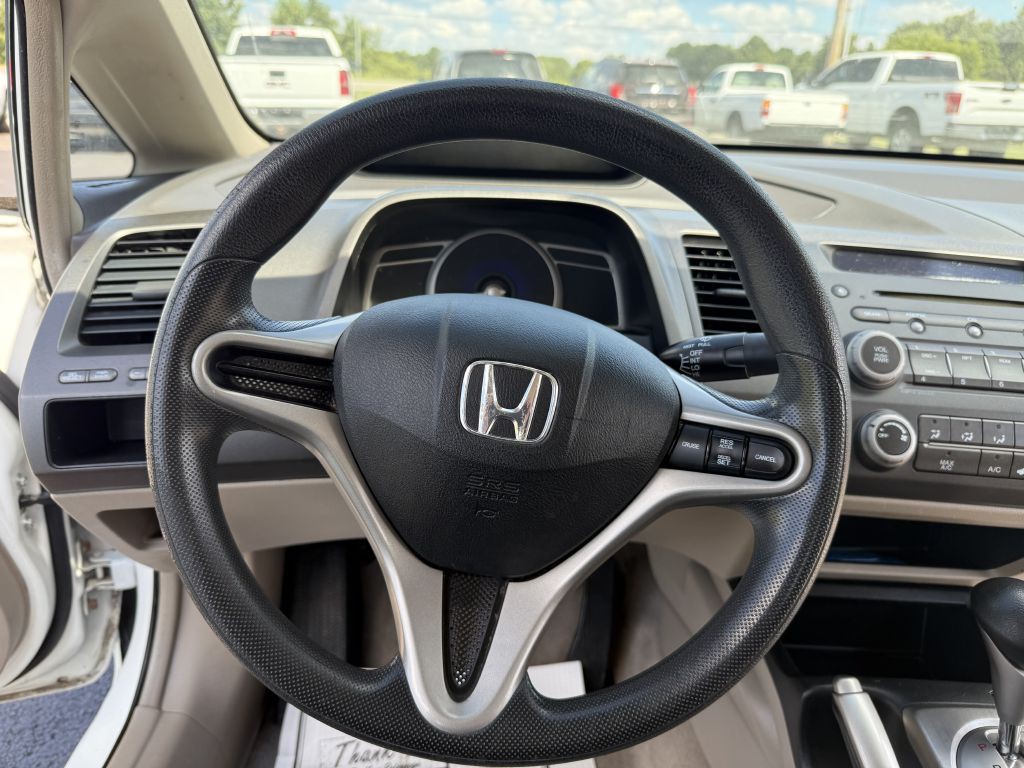 2011 Honda Civic Image 10