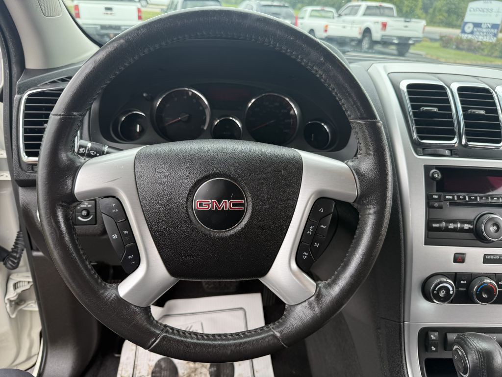 2012 GMC Acadia Image 11
