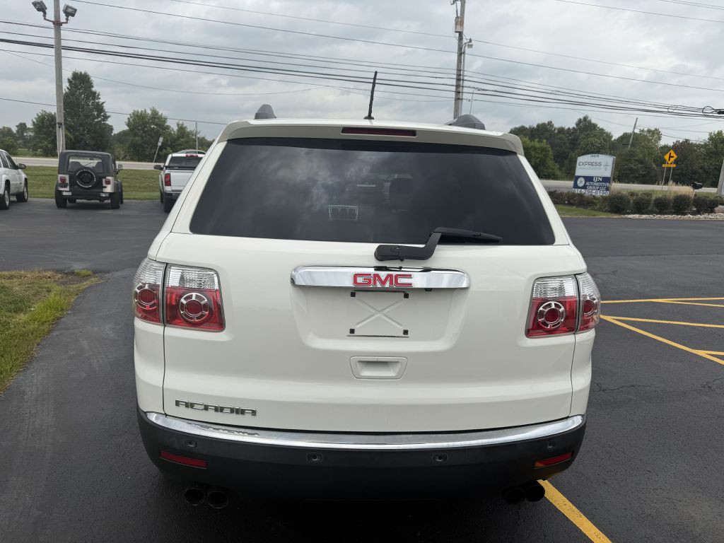 2012 GMC Acadia Image 24
