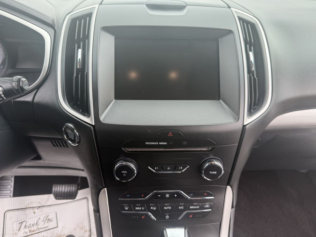 2015 Ford Edge Image 11