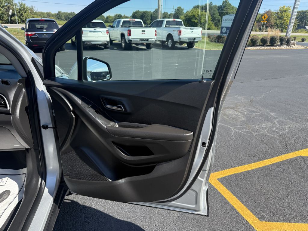 2020 Chevrolet Trax Image 17