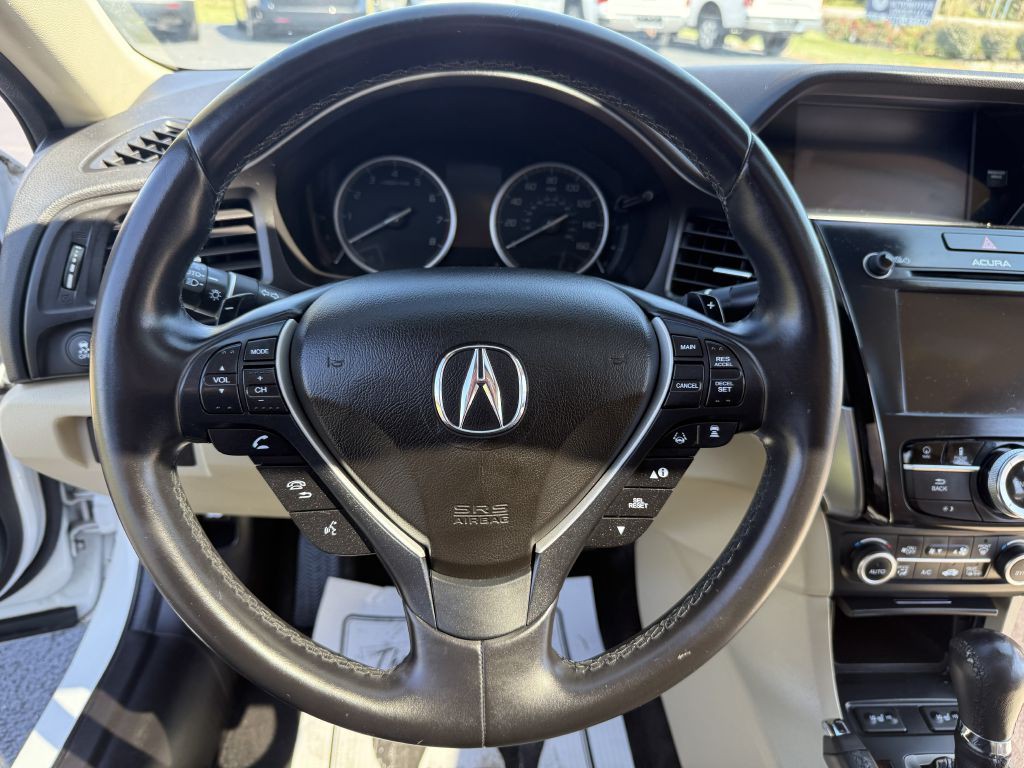 2016 Acura ILX Image 10