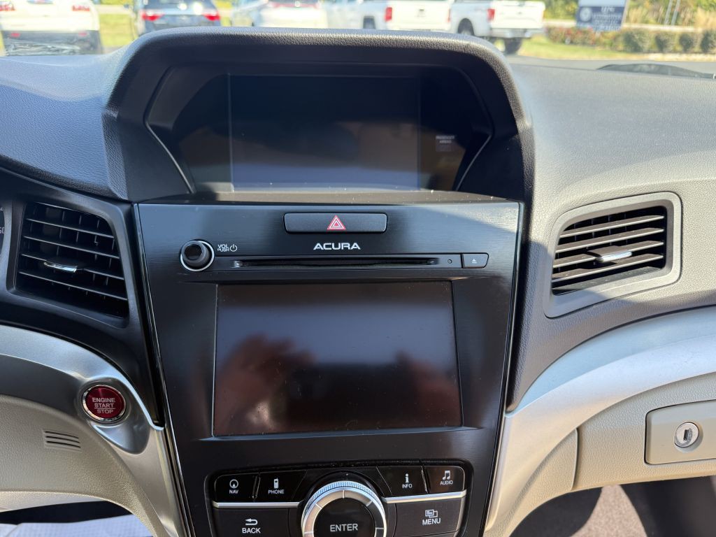 2016 Acura ILX Image 11