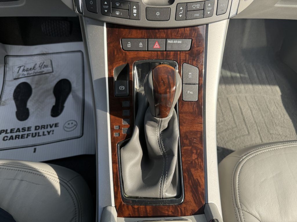 2011 Buick Lacrosse Image 12