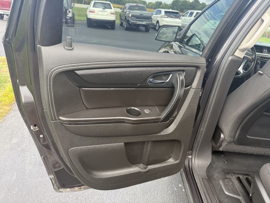 2016 Chevrolet Traverse Image 17