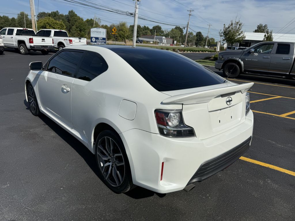 2015 Scion tC Image 3