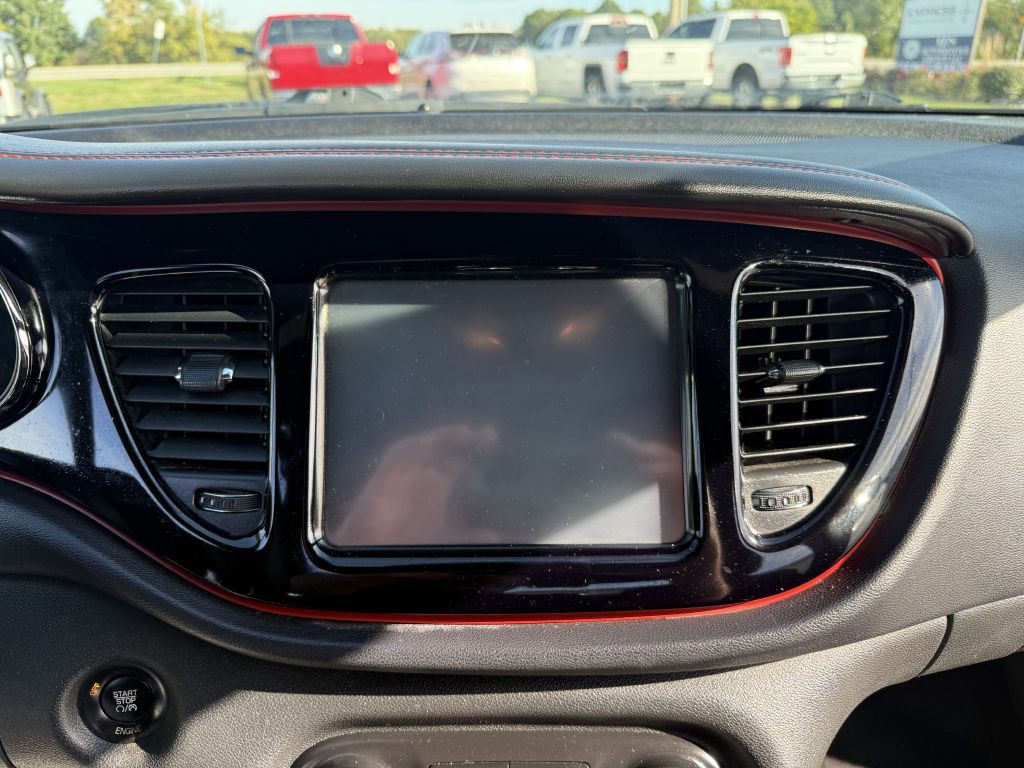 2015 Dodge Dart Image 11