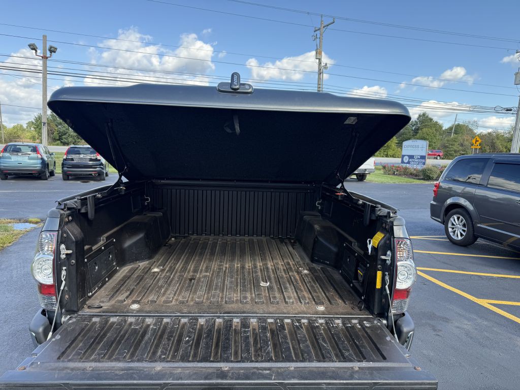 2012 Toyota Tacoma Image 19