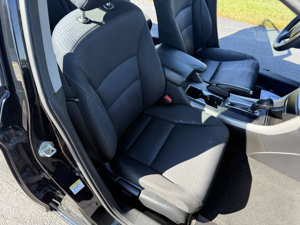 2014 Honda Accord Image 7