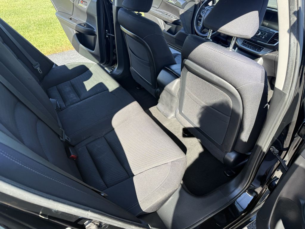 2014 Honda Accord Image 8