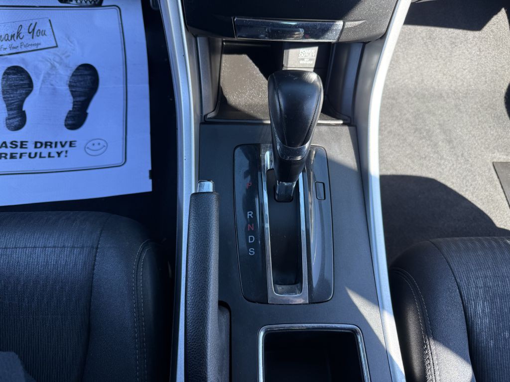 2014 Honda Accord Image 11