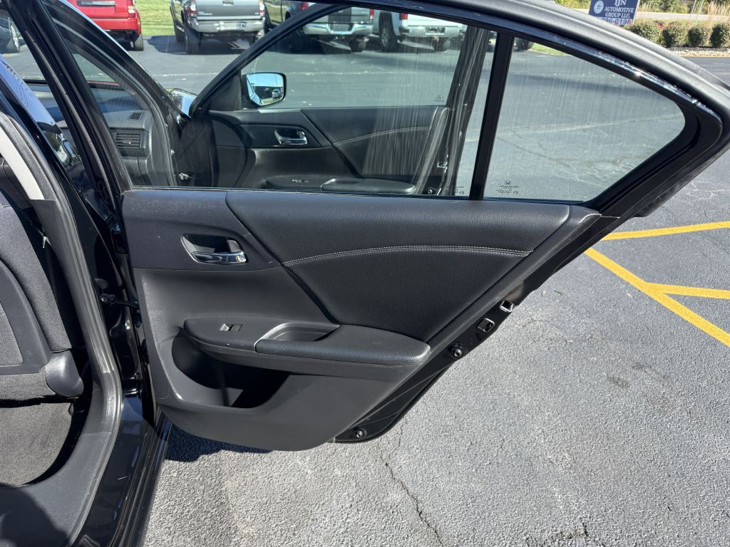 2014 Honda Accord Image 15