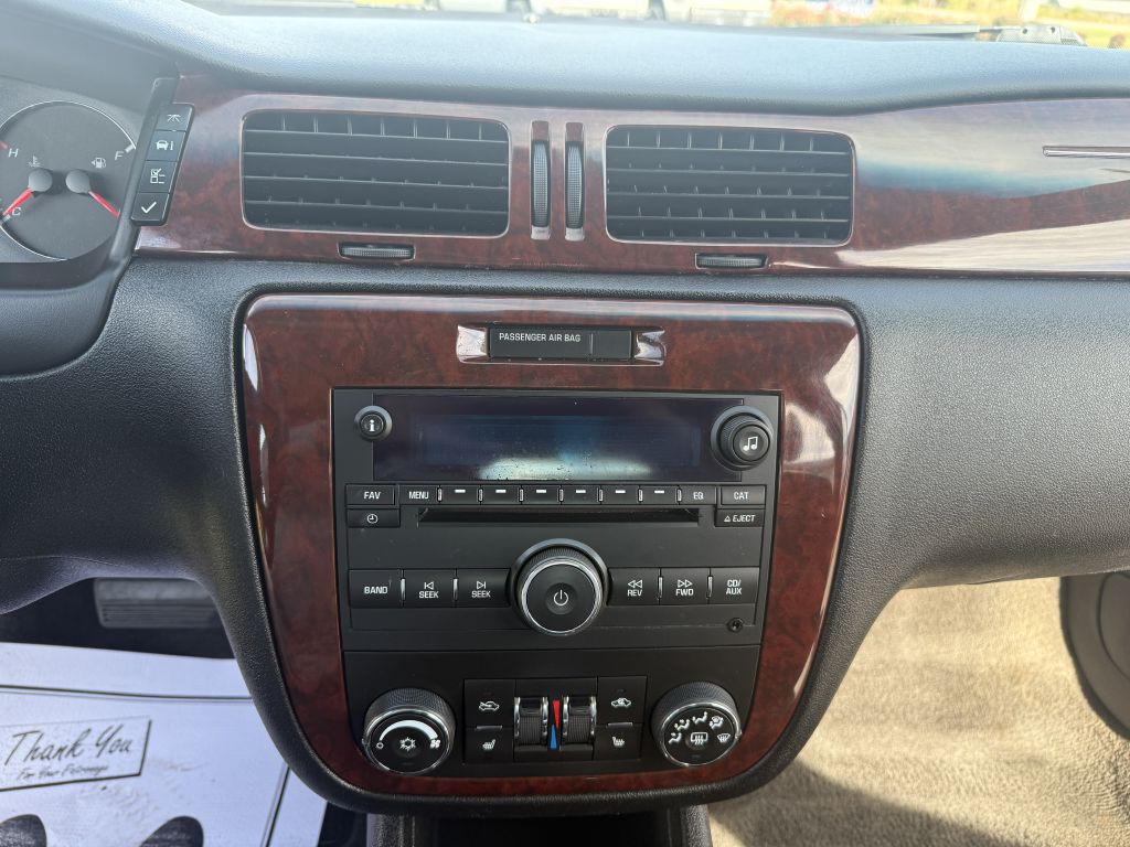 2010 Chevrolet Impala Image 10