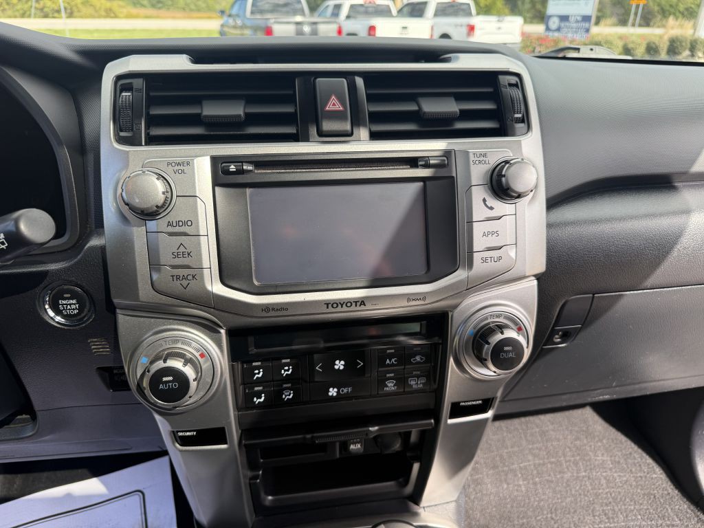 2013 Toyota 4Runner Image 12