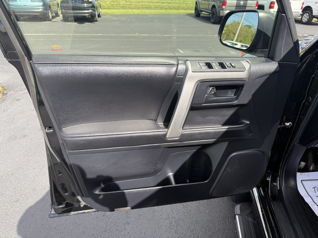 2013 Toyota 4Runner Image 15