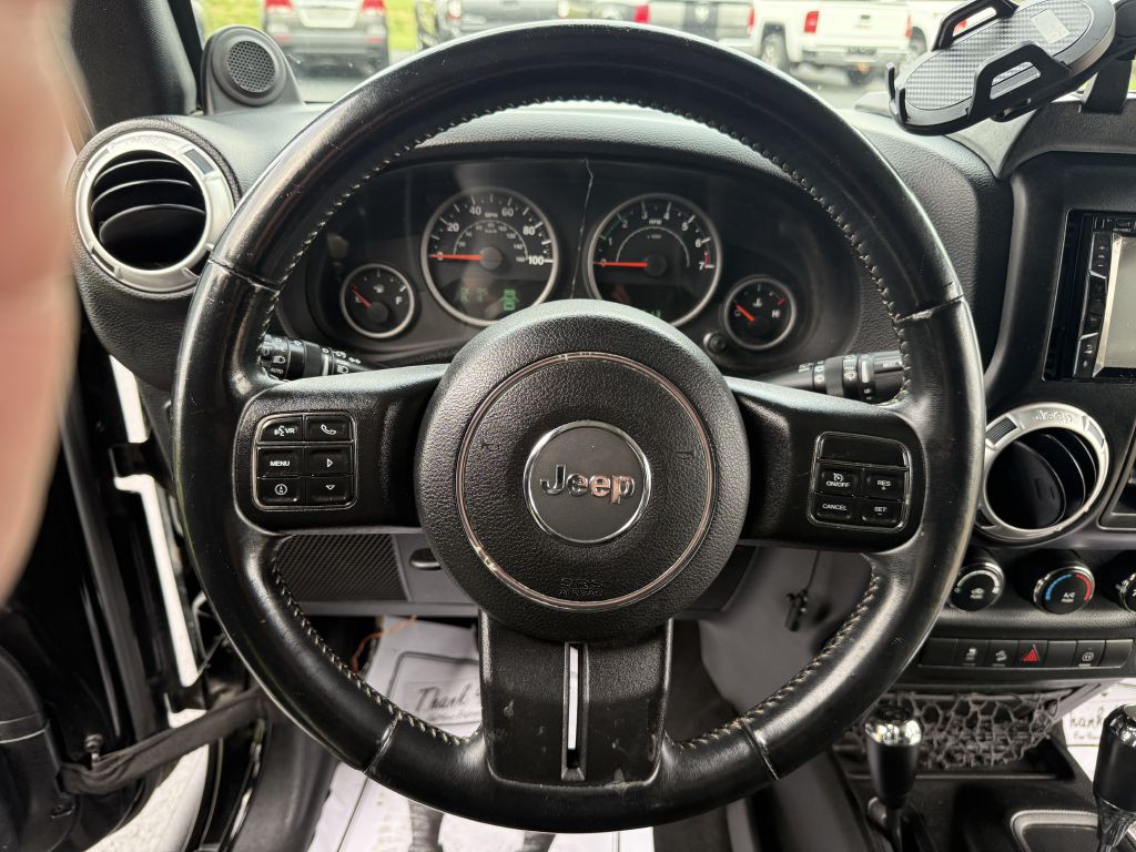 2012 Jeep Wrangler Unlimited Image 9