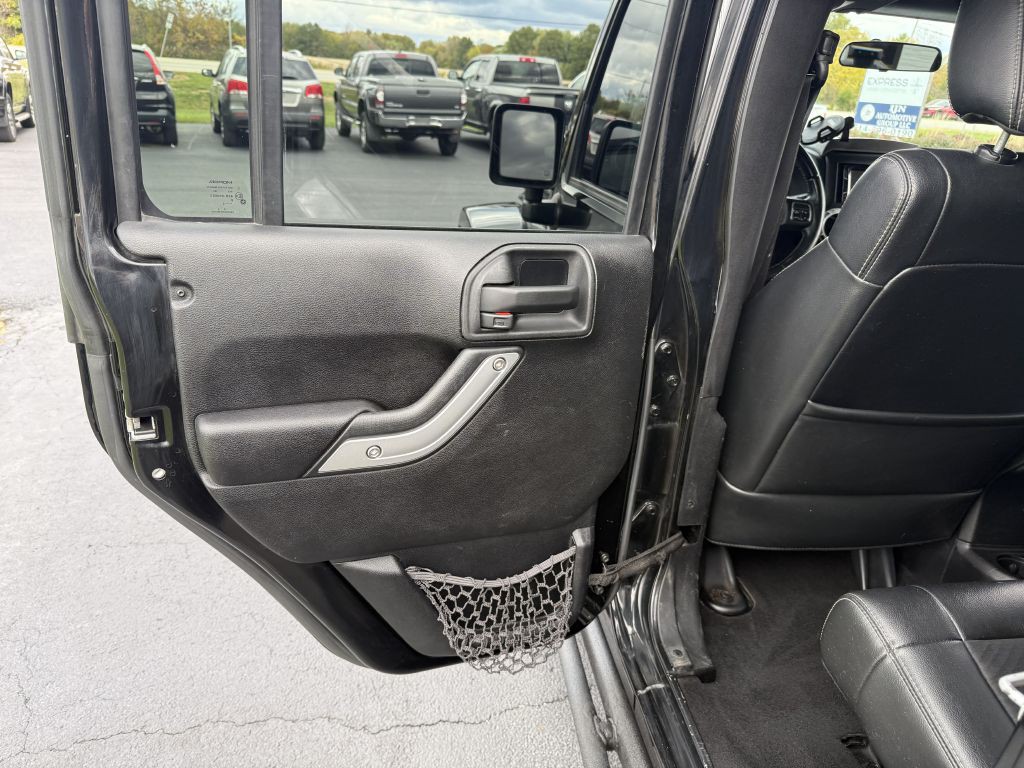 2012 Jeep Wrangler Unlimited Image 13