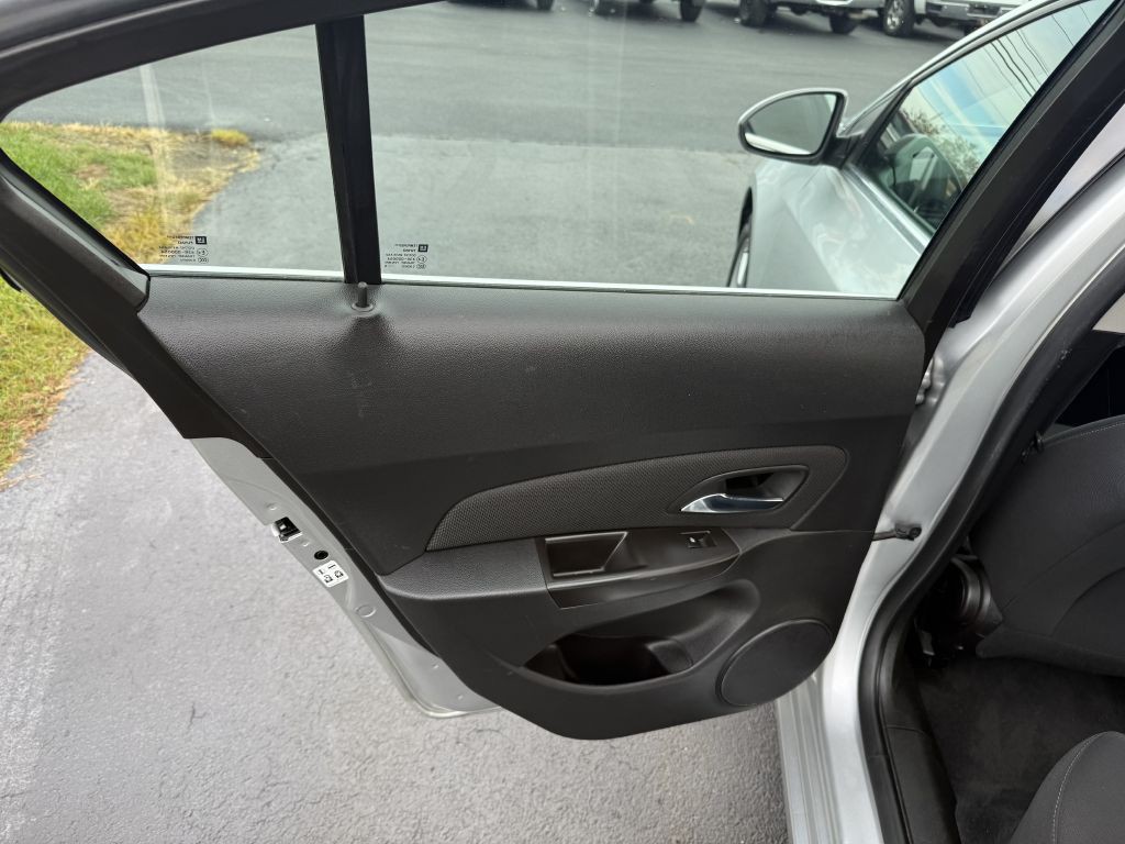 2016 Chevrolet Cruze Image 15