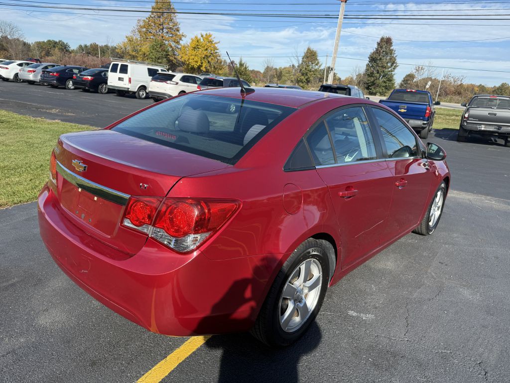 2013 Chevrolet Cruze Image 4