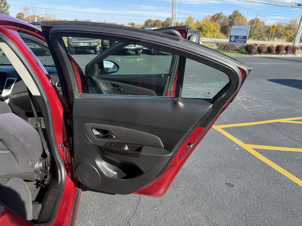 2013 Chevrolet Cruze Image 15