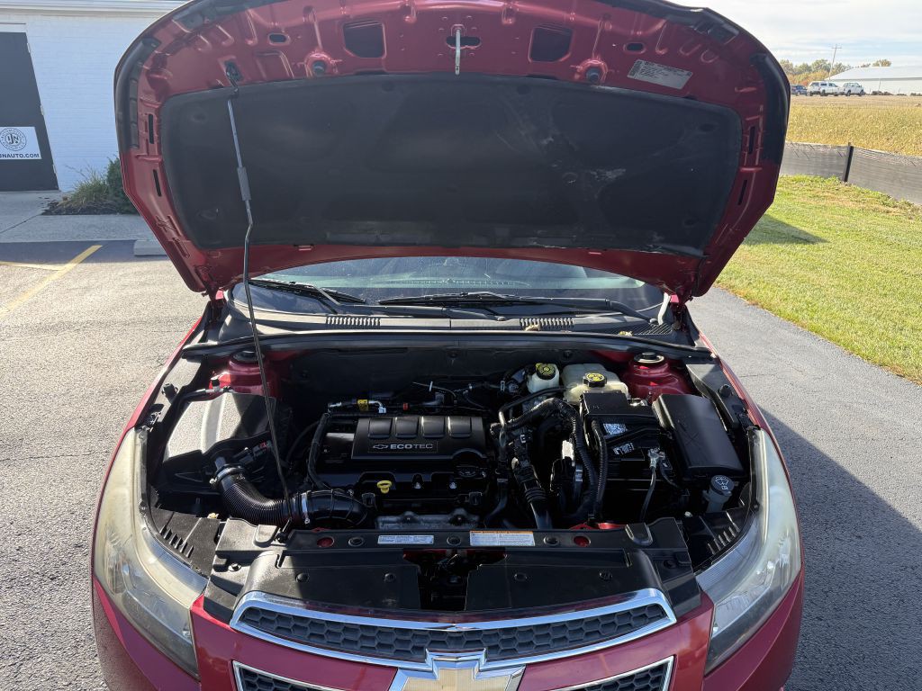 2013 Chevrolet Cruze Image 18