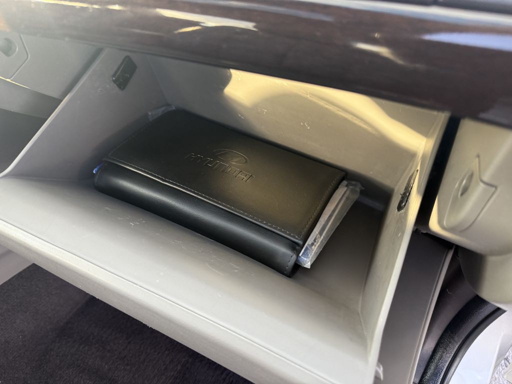 2009 Hyundai Sonata Image 18