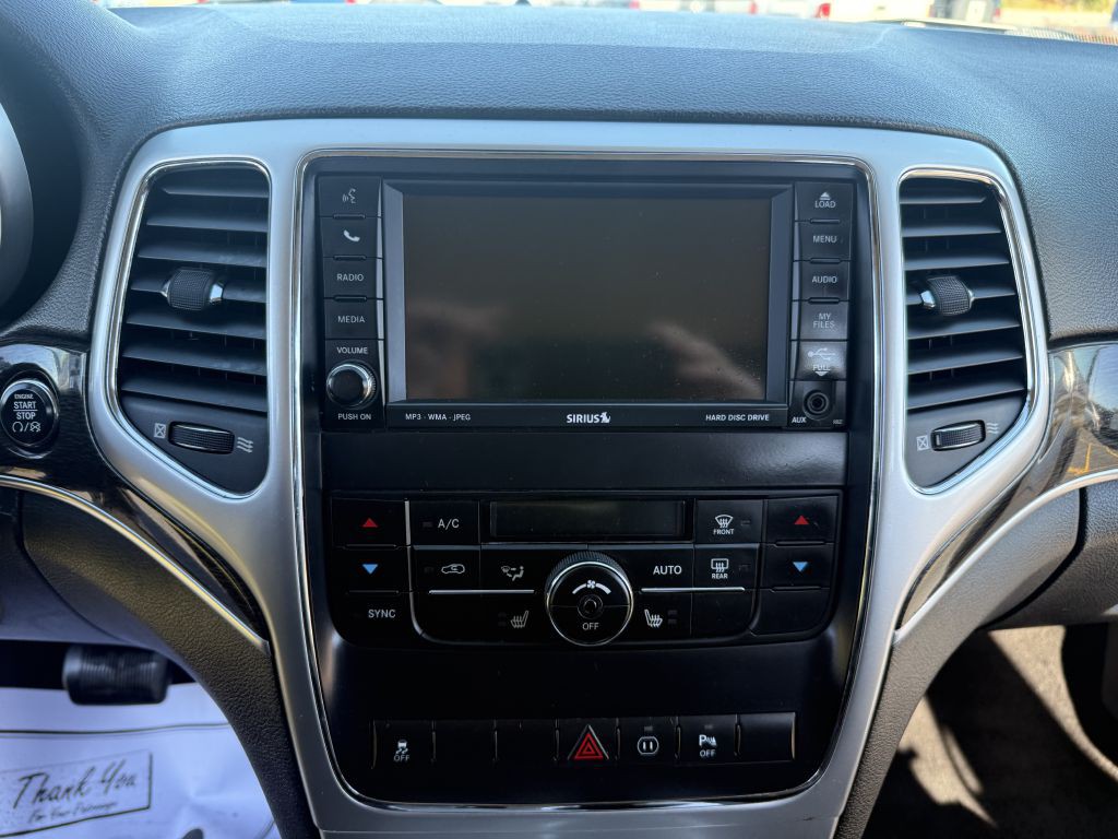 2011 Jeep Grand Cherokee Image 10