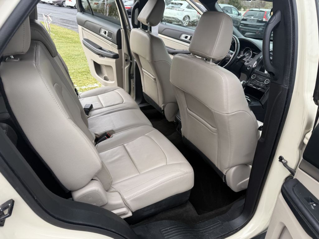2018 Ford Explorer Image 10