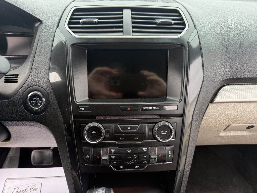 2018 Ford Explorer Image 12