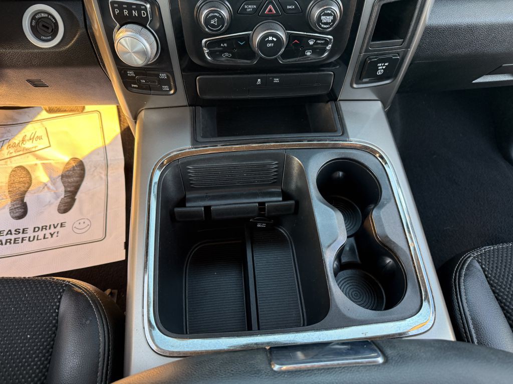 2016 RAM 1500 Image 12