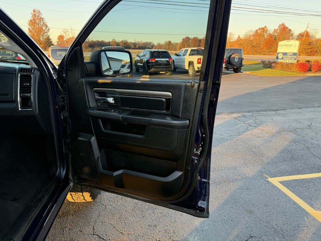 2016 RAM 1500 Image 17