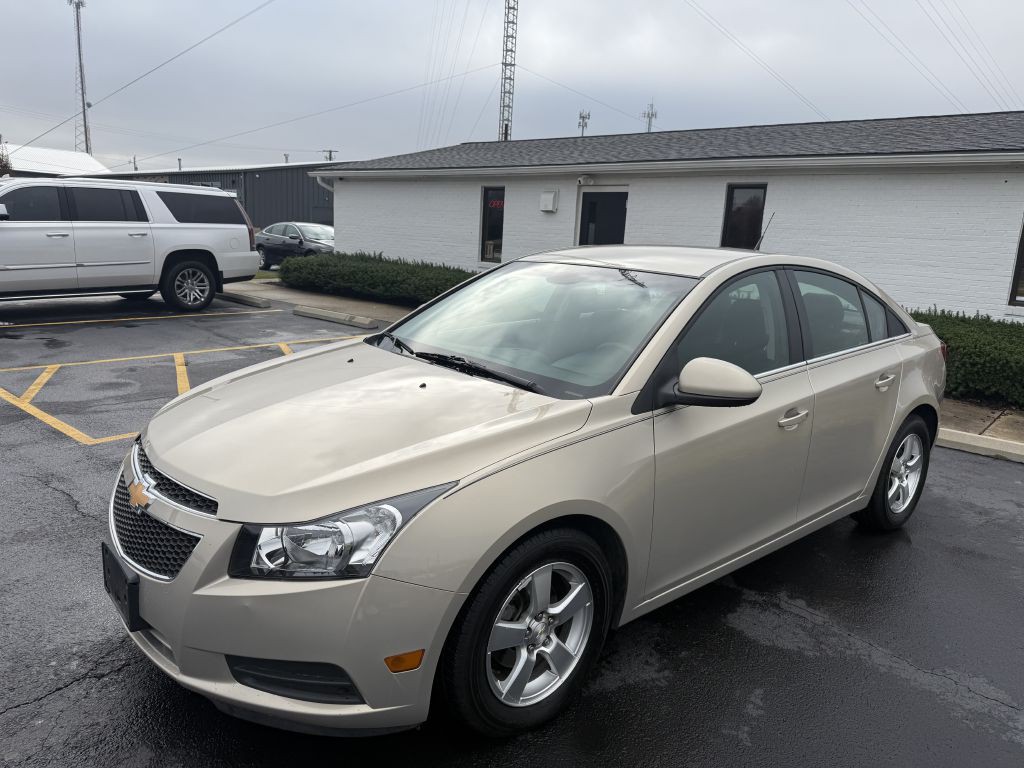2012 Chevrolet Cruze Image 2