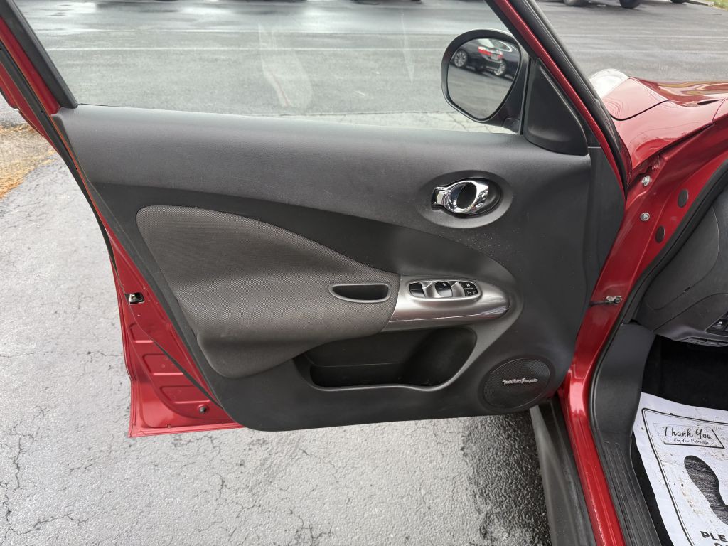 2013 Nissan Juke Image 15